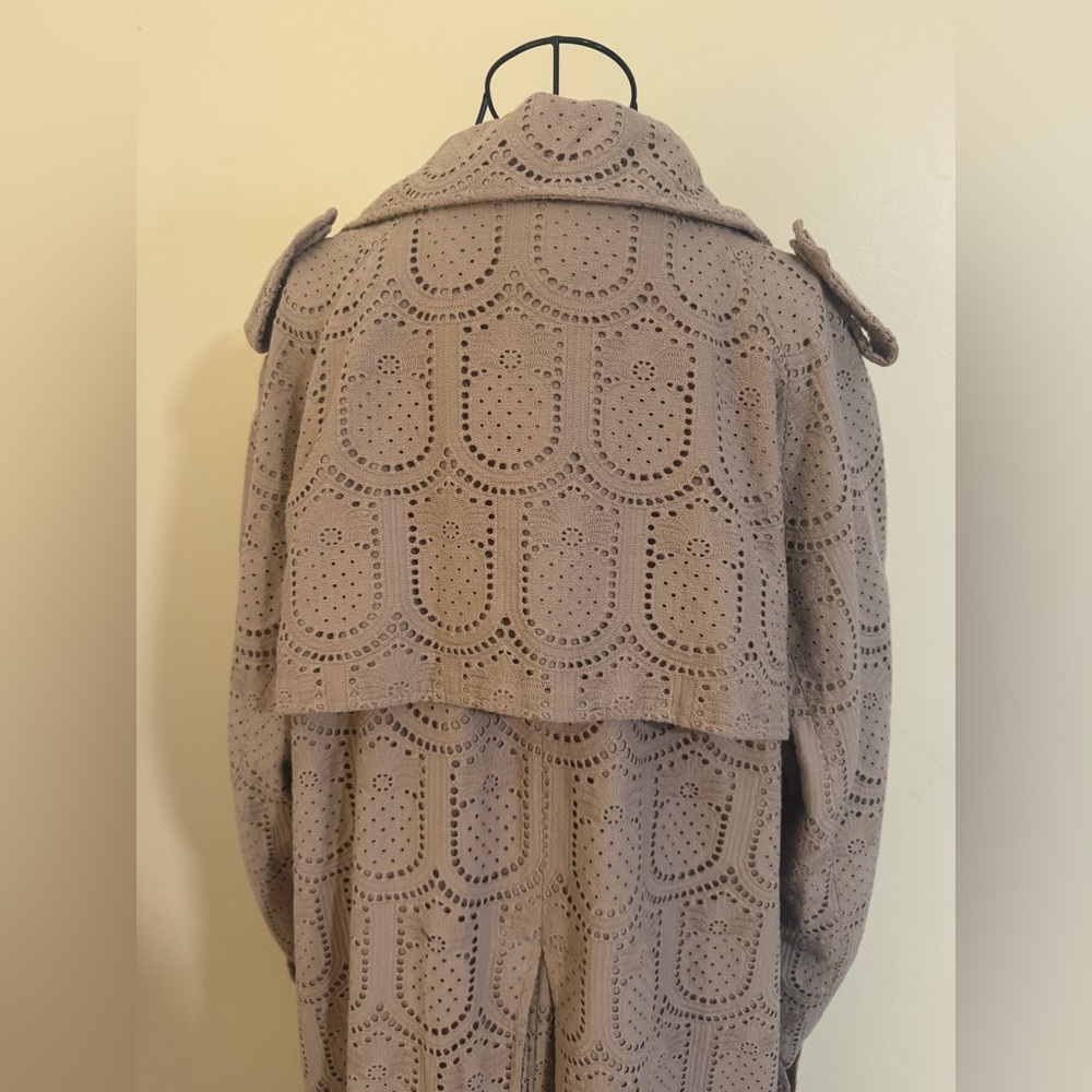 NWOT FARM Rio Pineapple Cotton Eyelet Trench Coat Size XL in Tan - Picture 13 of 15